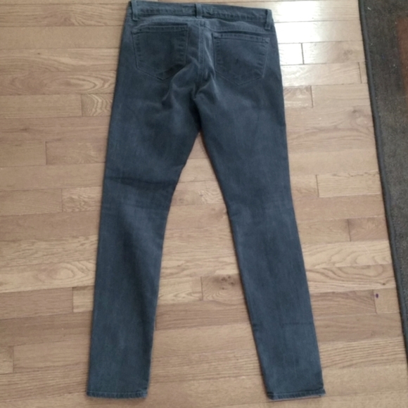 J BRAND GHOST SKINNY LEG GREY WASH JEAN SZ26 EUC - Picture 2 of 8